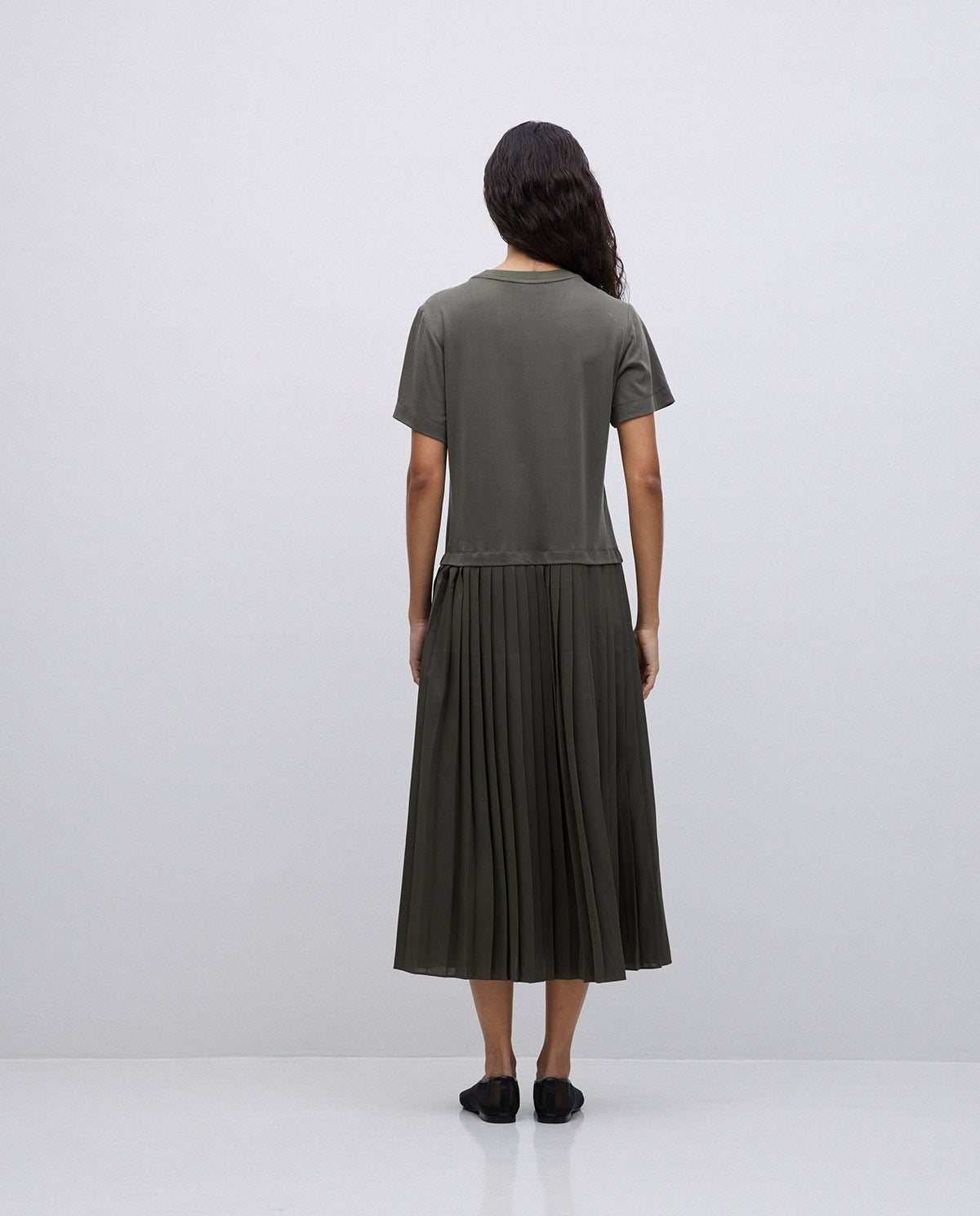 Dress con gonnellone plissettato