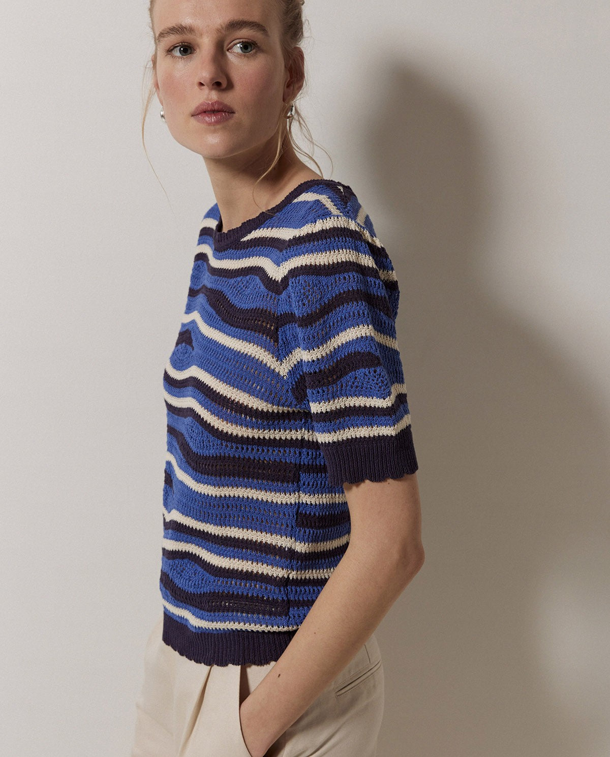 Maglia knit a onde