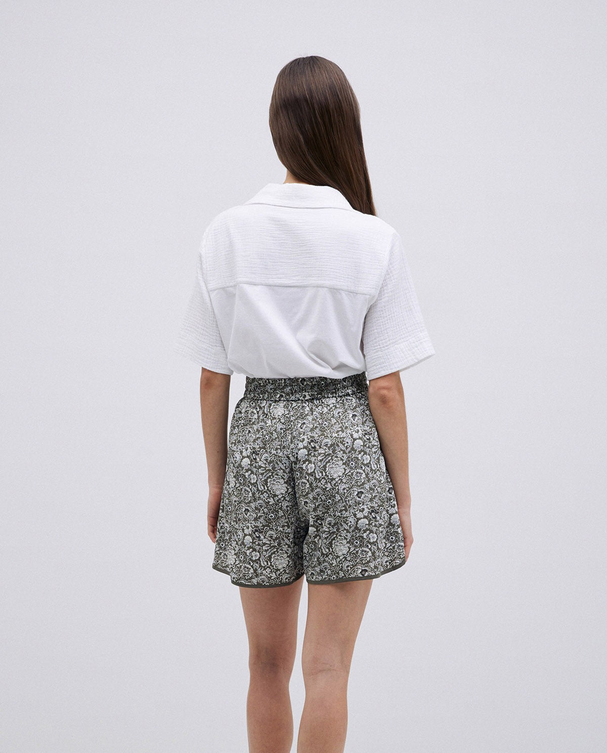 Shorts khaki floreale
