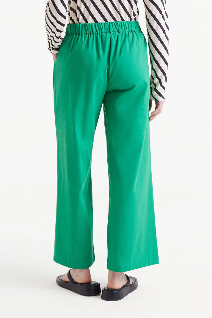 Pantaloni dritti verdi abbottonati