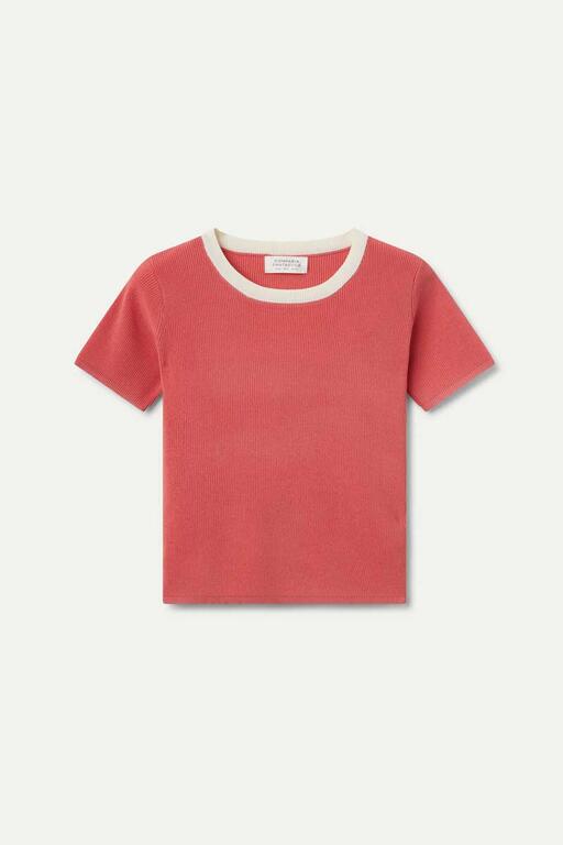 Top in maglia rosa a maniche corte