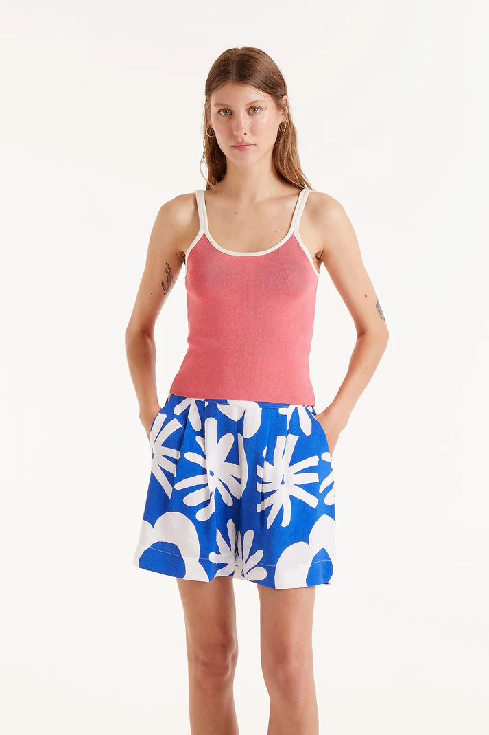 Top rosa con spalline
