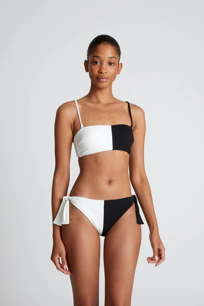 Top bikini dritto bicolore nero