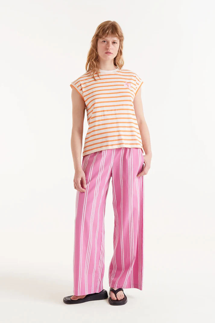T-shirt stampata a righe arancioni