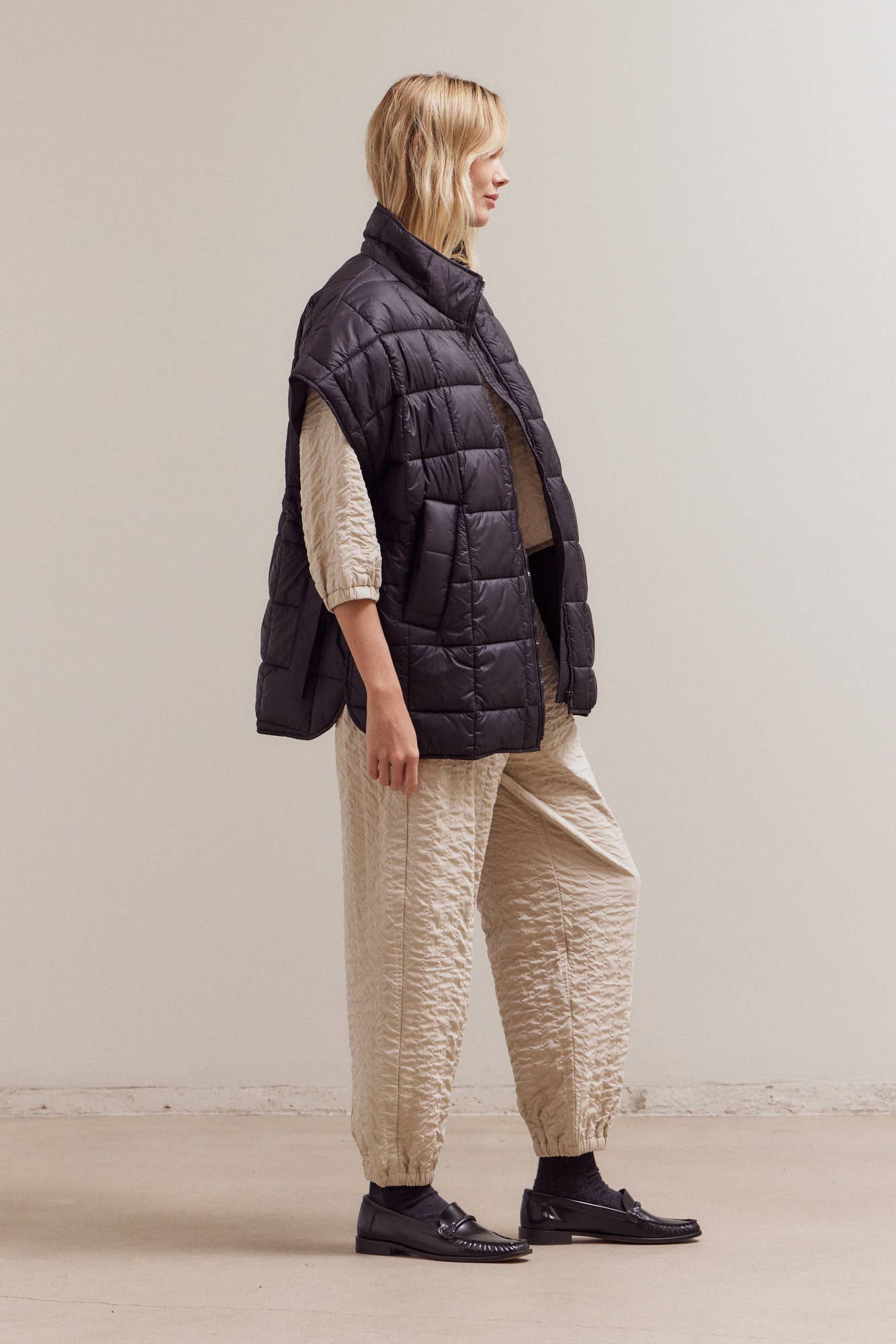 80416 - GILET IMBOTTITO TRAPUNTATO CON ZIP E COLLO ALTO