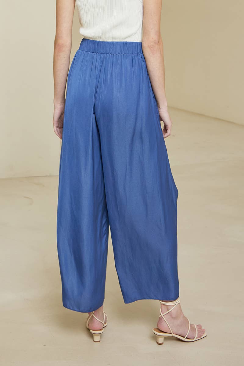 50417PP - PANTALONI IN RASO CON SPACCO LATERALE: POMICE / Contemporaneo / MEDIO