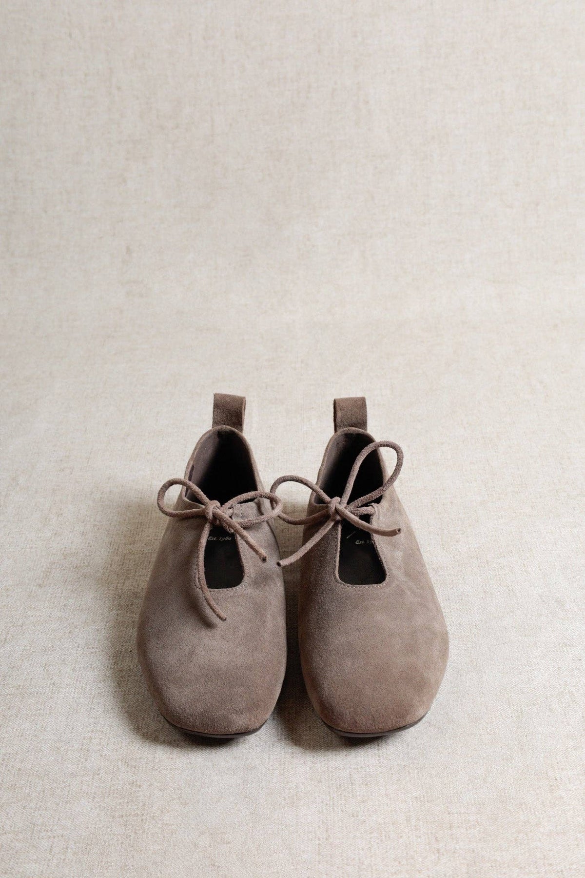 KATY DARK TAUPE – Ballerine in morbida pelle con fiocco frontale