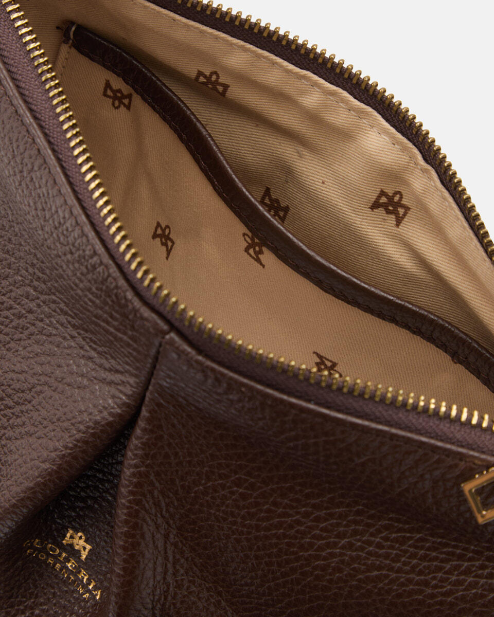 Emma Pouch colore cioccolato