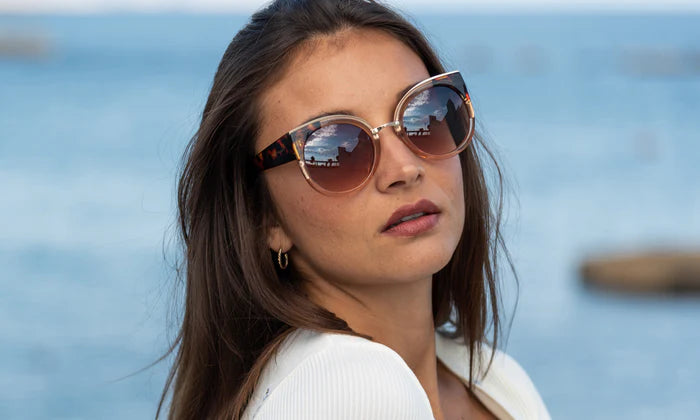 Occhiali da sole in policarbonato cat eye Bianca BIA91 peach