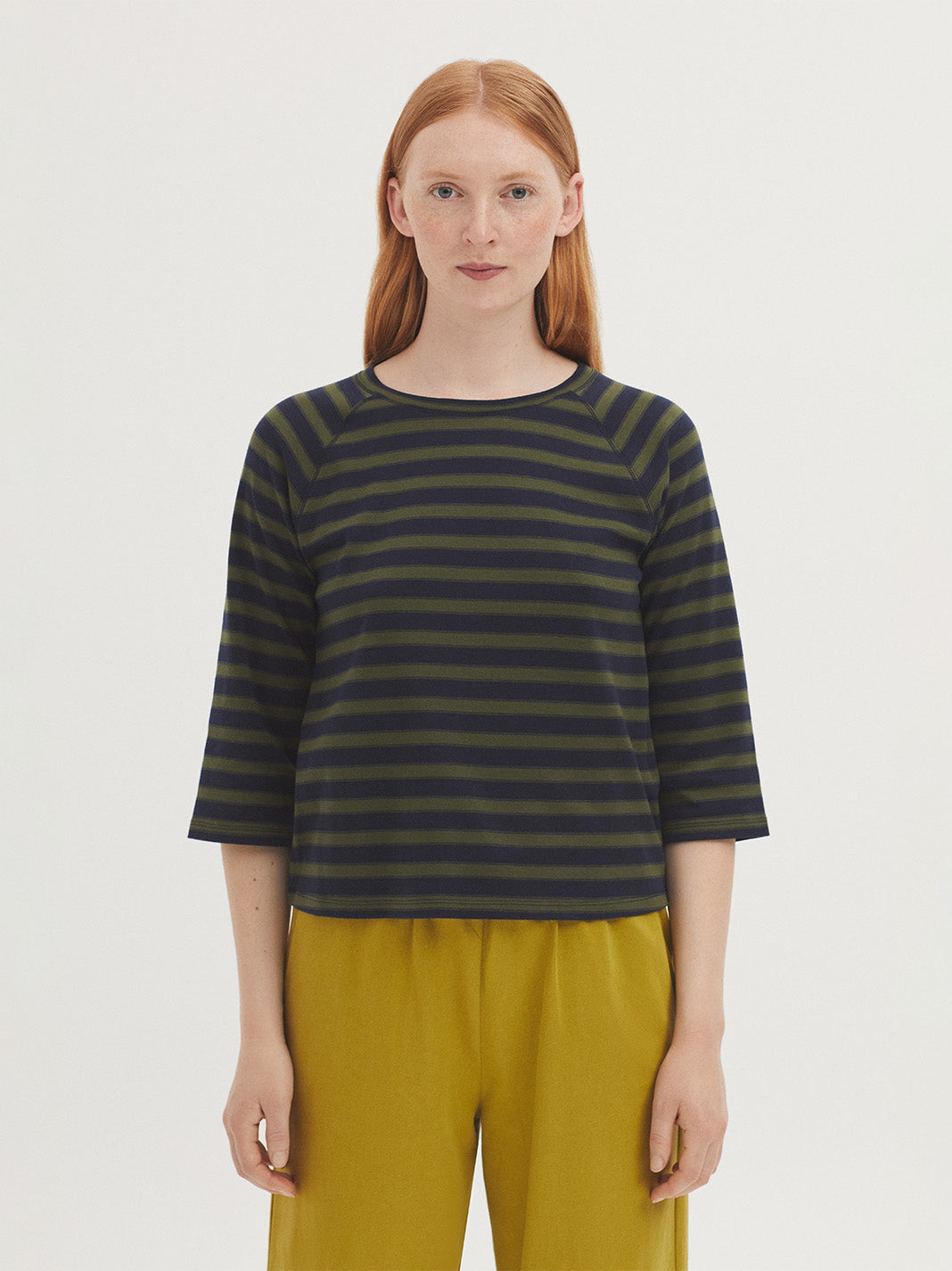 Maglia scollo tondo a righe