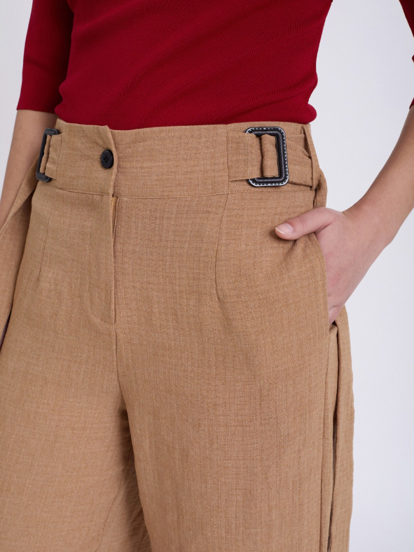 Pantalone a palazzo con cinturini