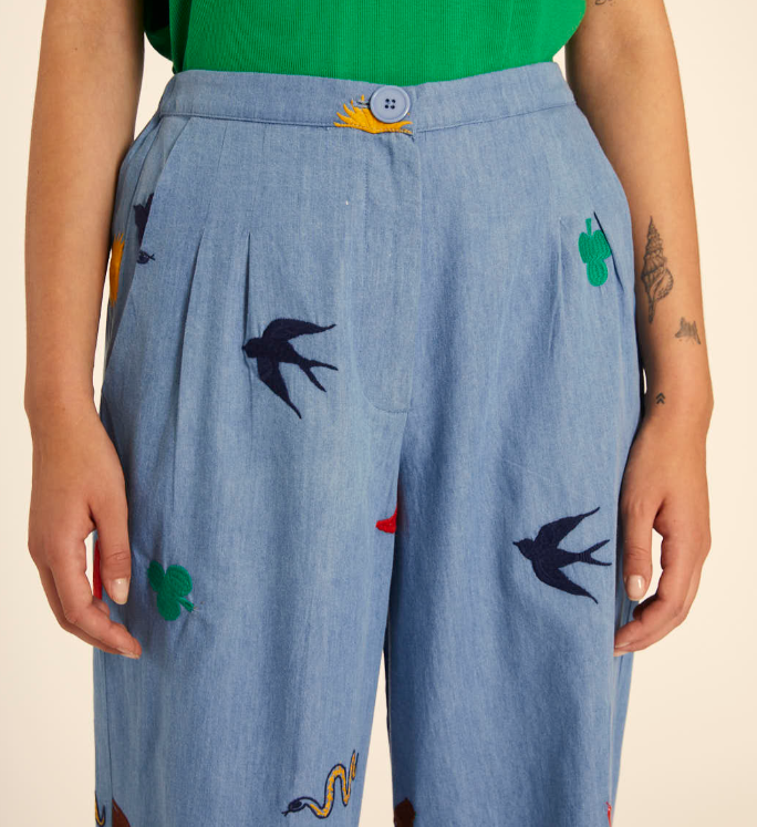 Pant con ricami denim