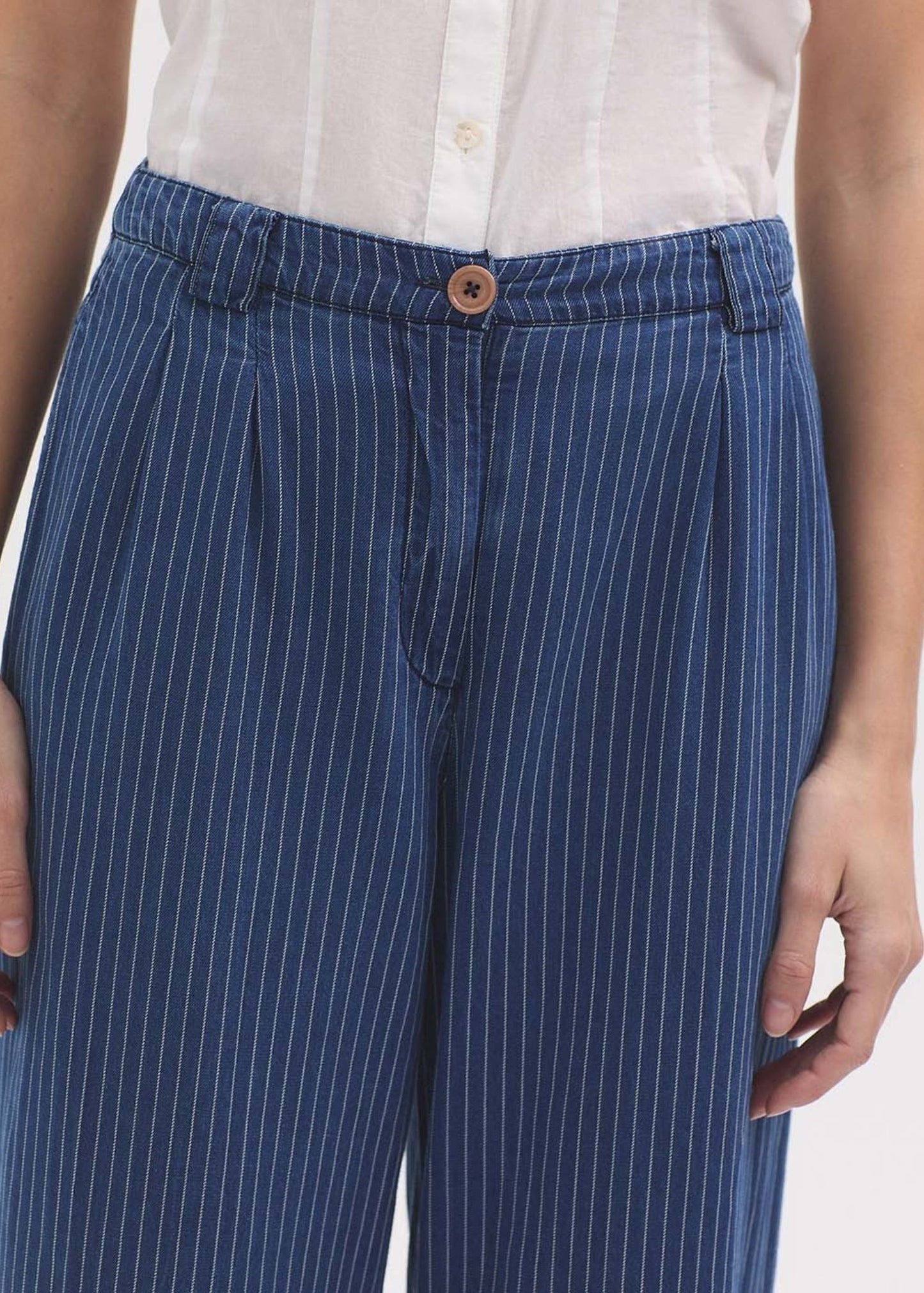 Pantaloni jeans a righe