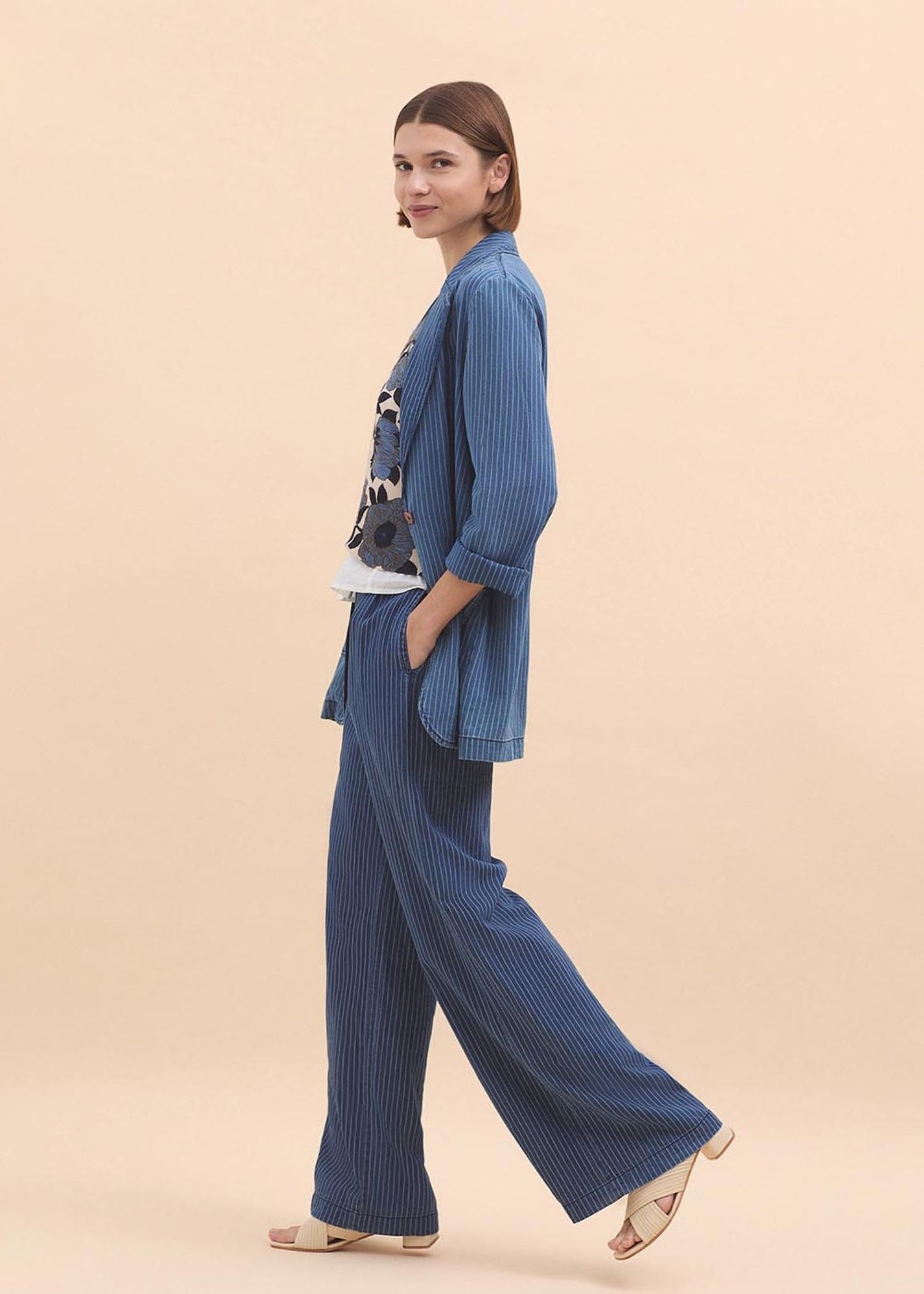 Pantaloni jeans a righe