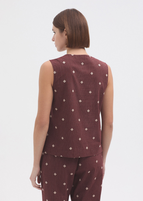 Top diamond jacquard