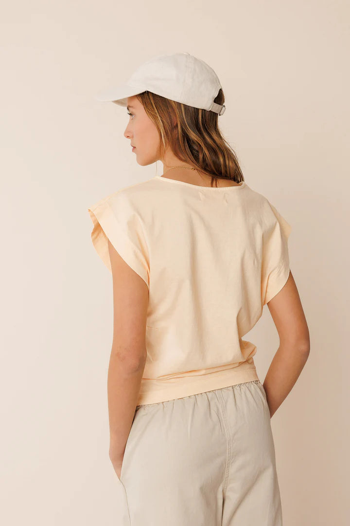 T-shirt smanicata