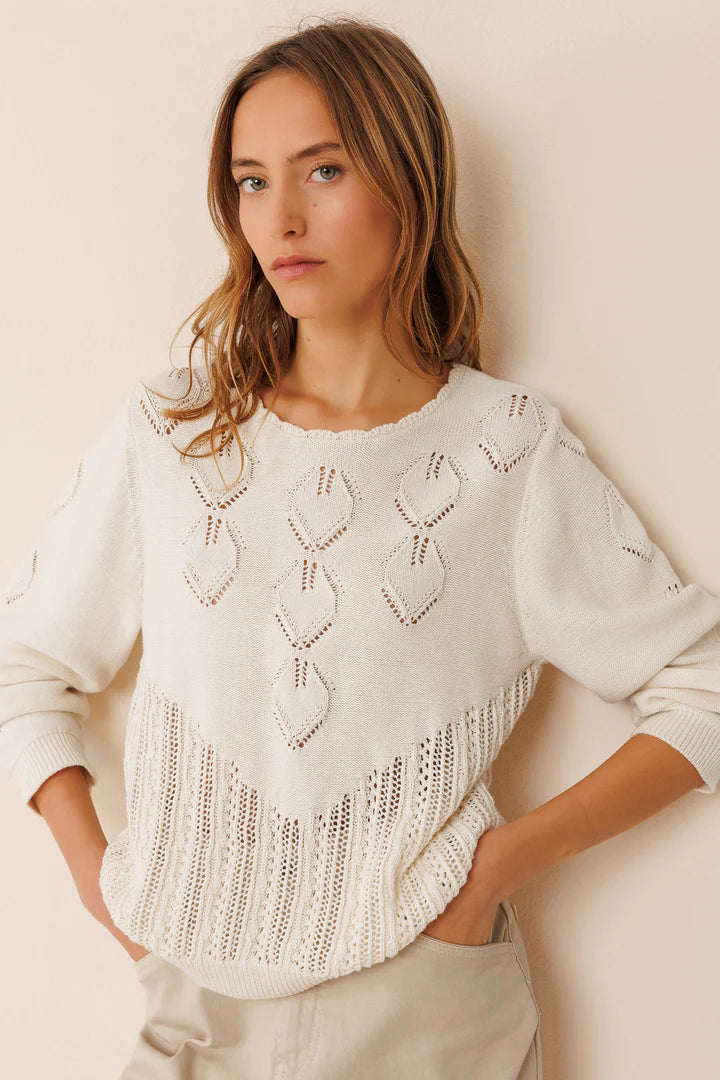 Maglia in crochet in cotone