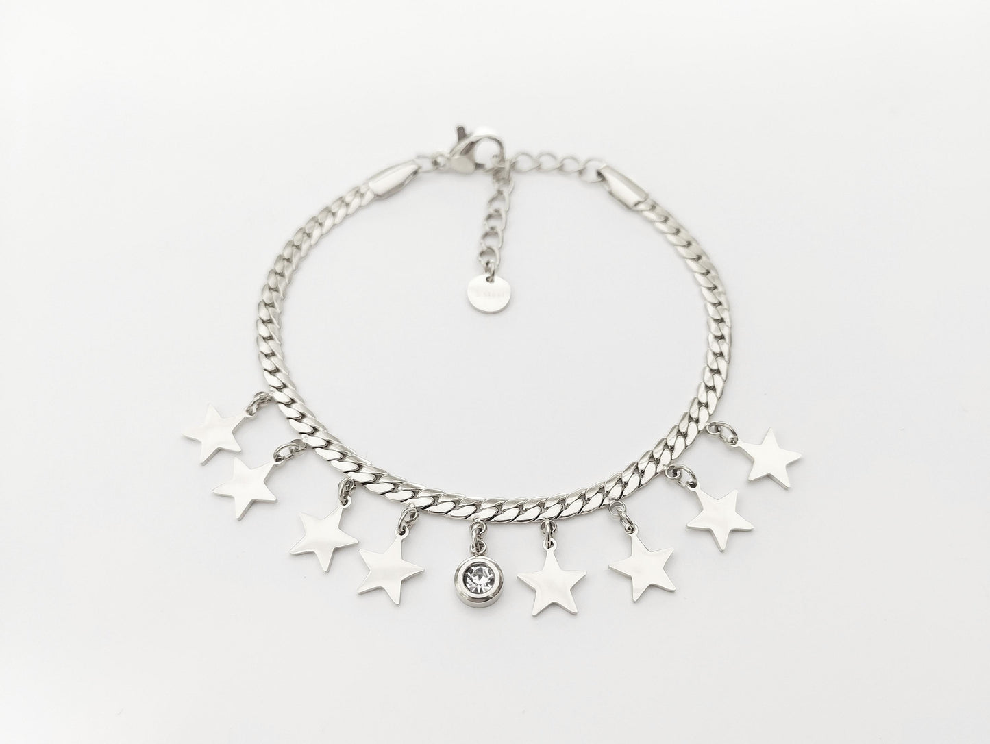 Bracciale regolabile in acciaio con pendagli stelle e strass