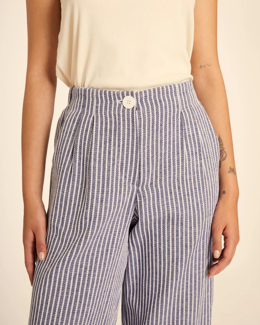 Pantalone culotte a righe azzurre