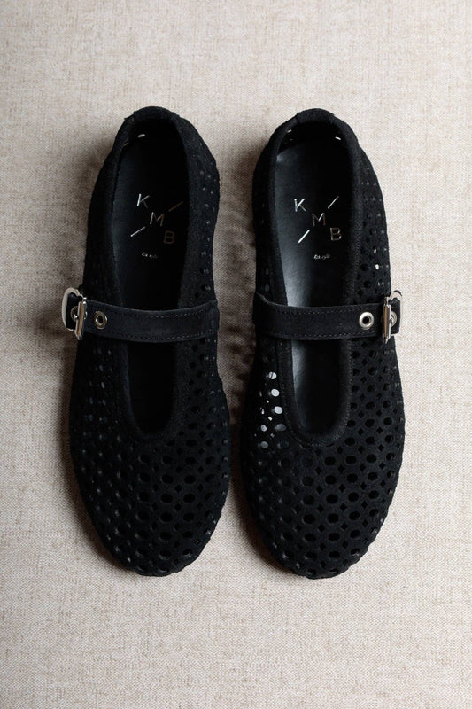 CARROLL NERO SCAMOSCIATO – Ballerine in Pelle Scamosciata Traforata con Fibbia