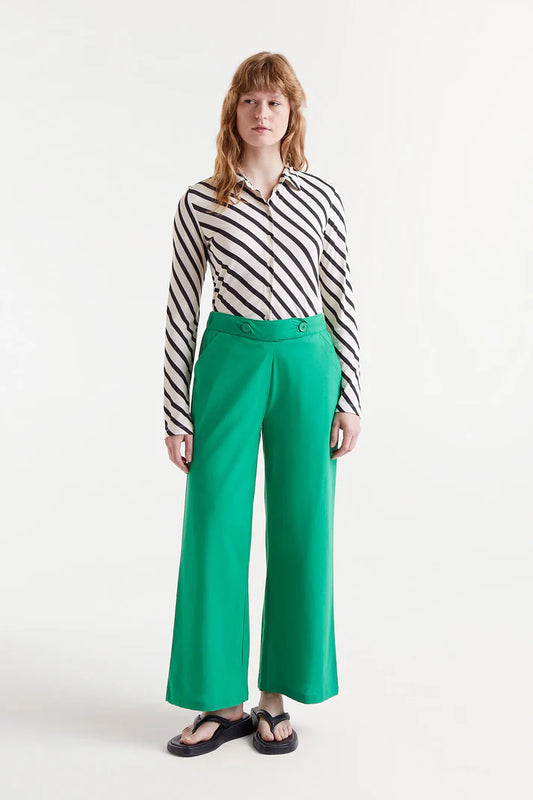 Pantaloni dritti verdi abbottonati