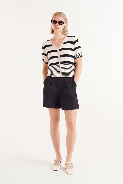 Maglia a maniche corte a righe nere