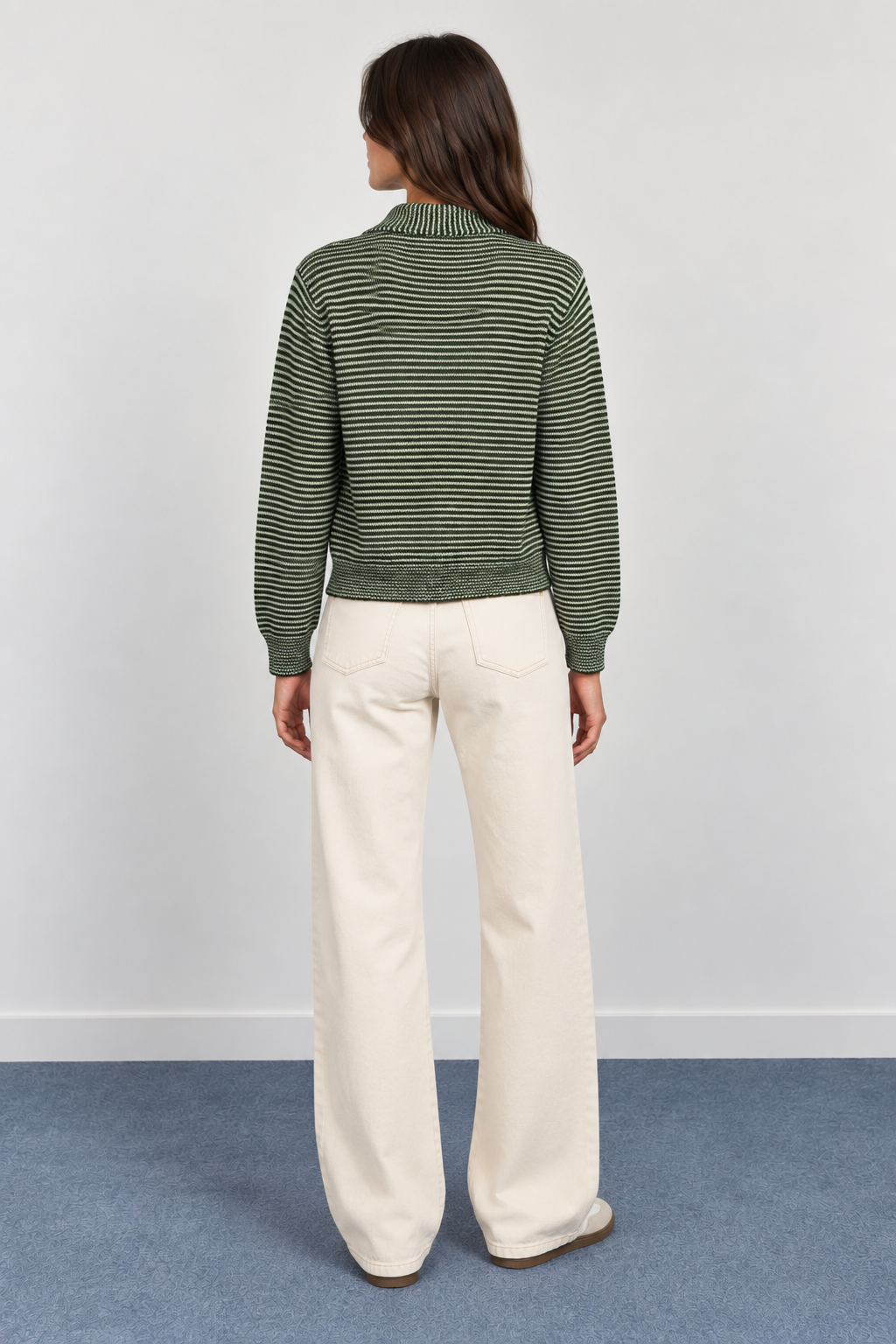 Gilet a righe in maglia con fiocco al collo - A1621