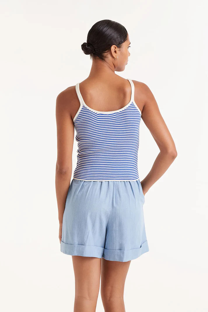 Top a righe blu con spalline