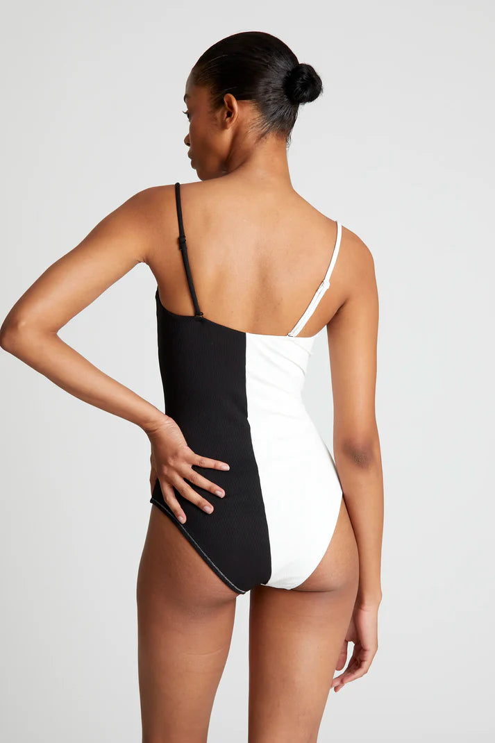 Costume da bagno bicolore nero con scollatura dritta