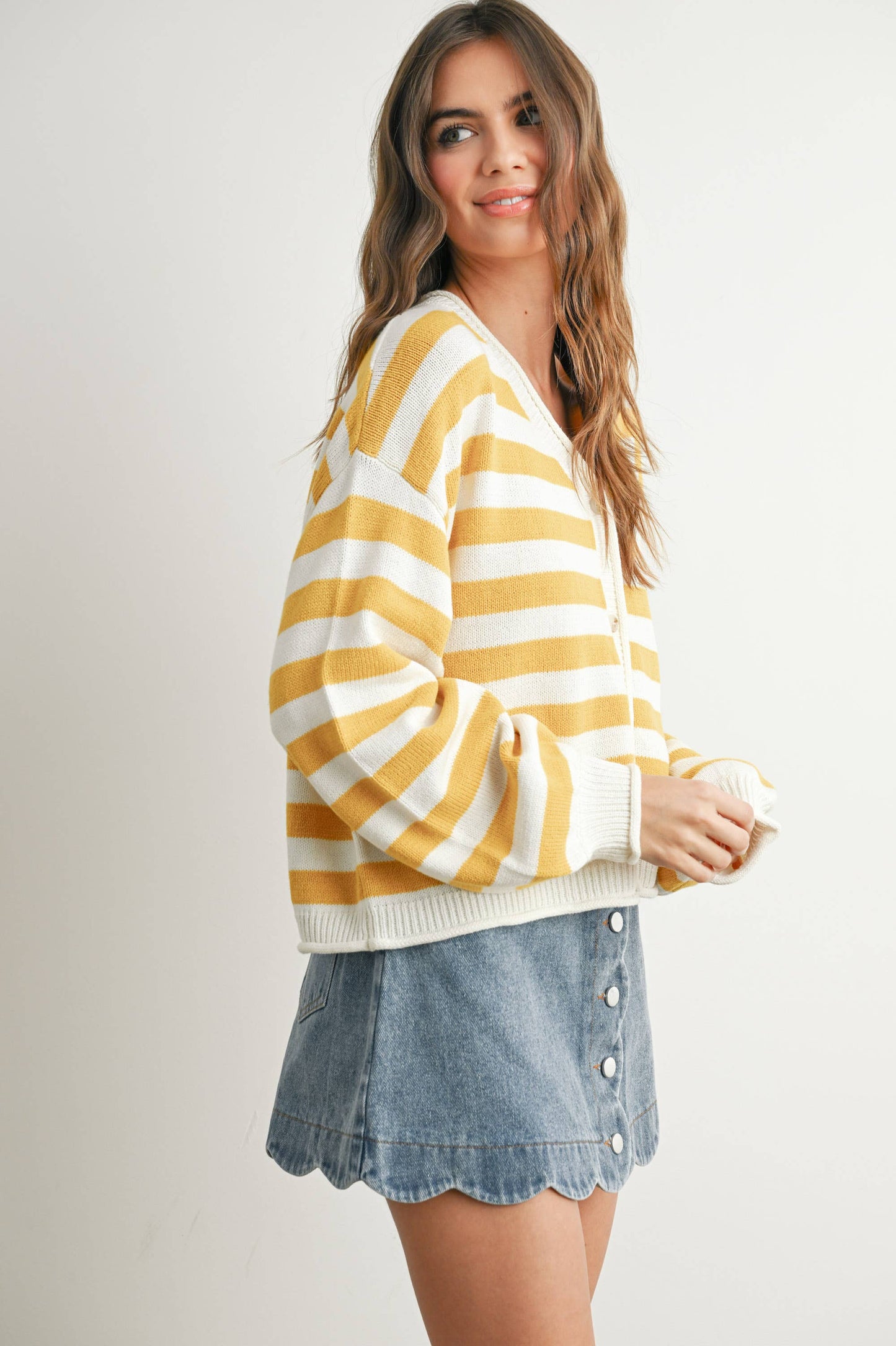 Maglione a righe con bottoni sul davanti - BMC7683
