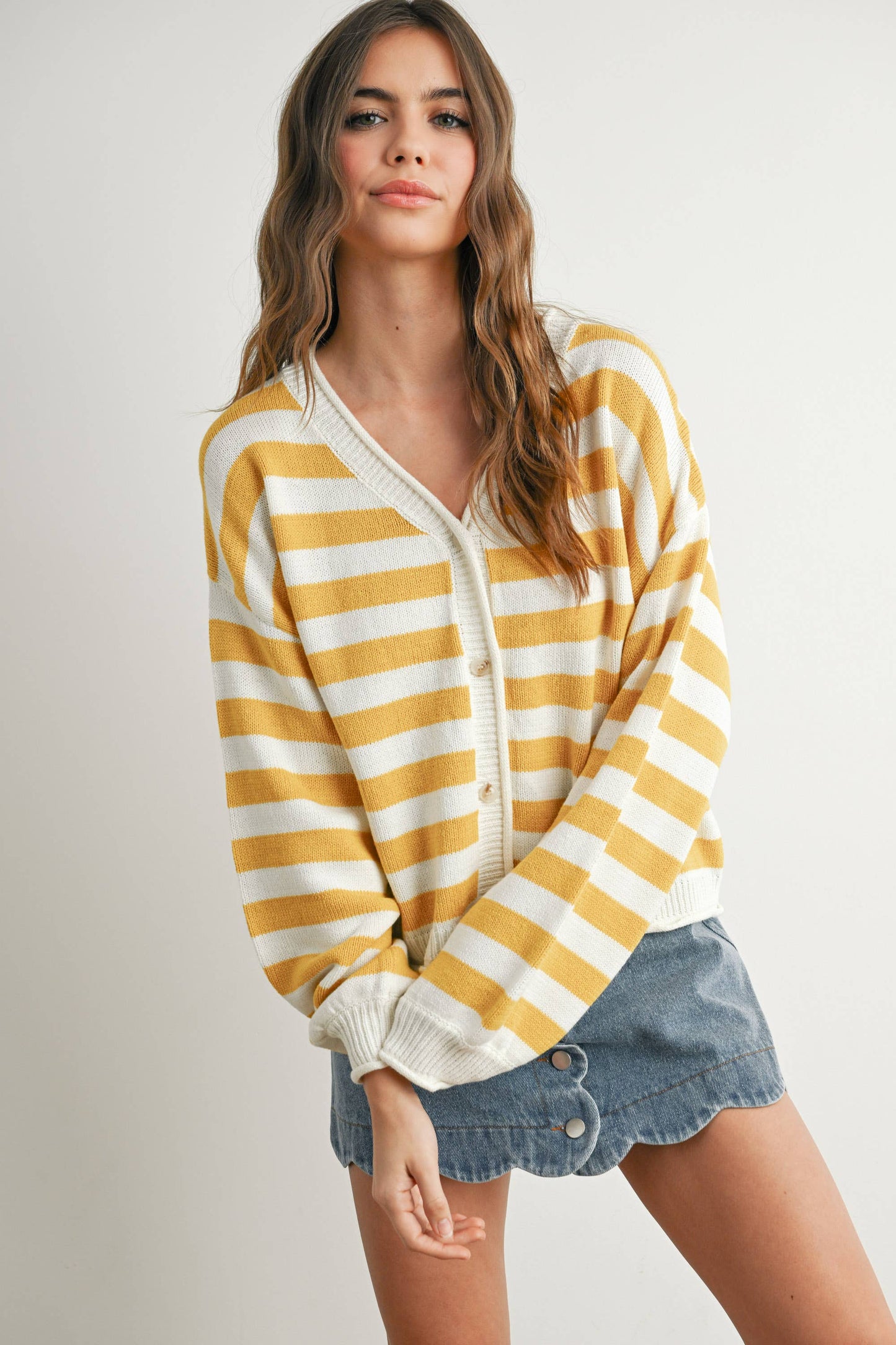 Maglione a righe con bottoni sul davanti - BMC7683