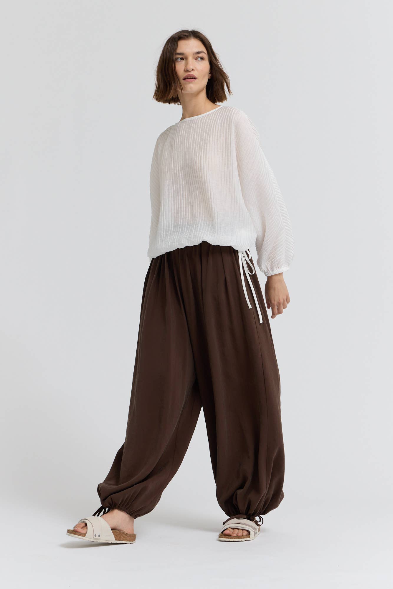 50959 - PANTALONI A BALLOON CON VITA PLISSETTATA