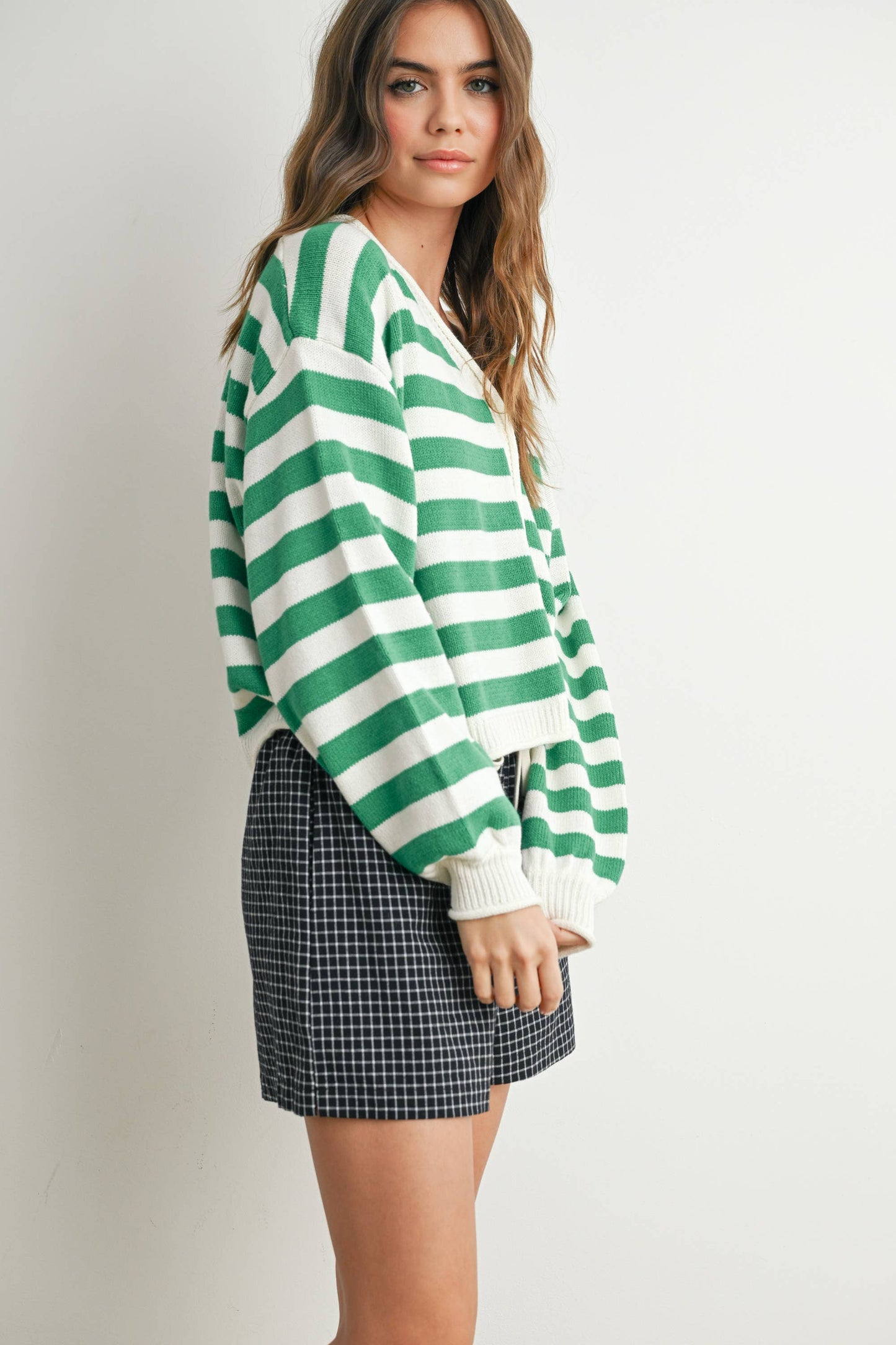 Maglione a righe con bottoni sul davanti - BMC7683
