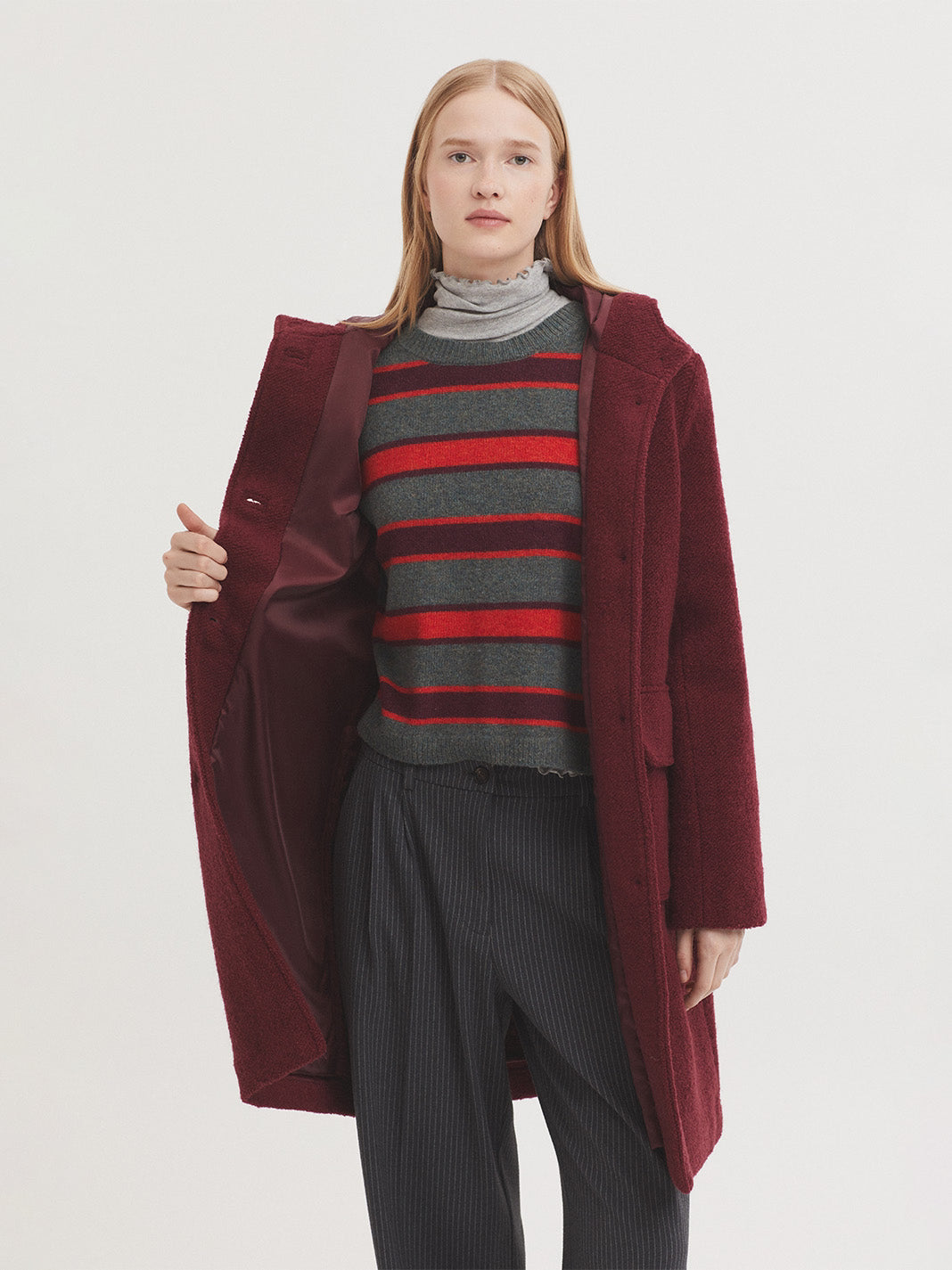 Cappotto corto basic colore Burgundy