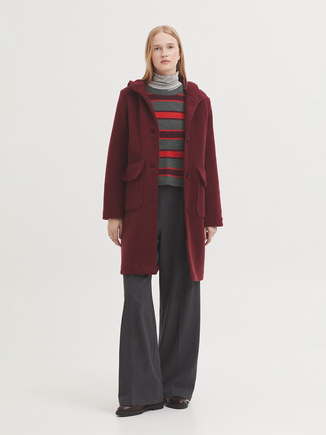 Cappotto corto basic colore Burgundy