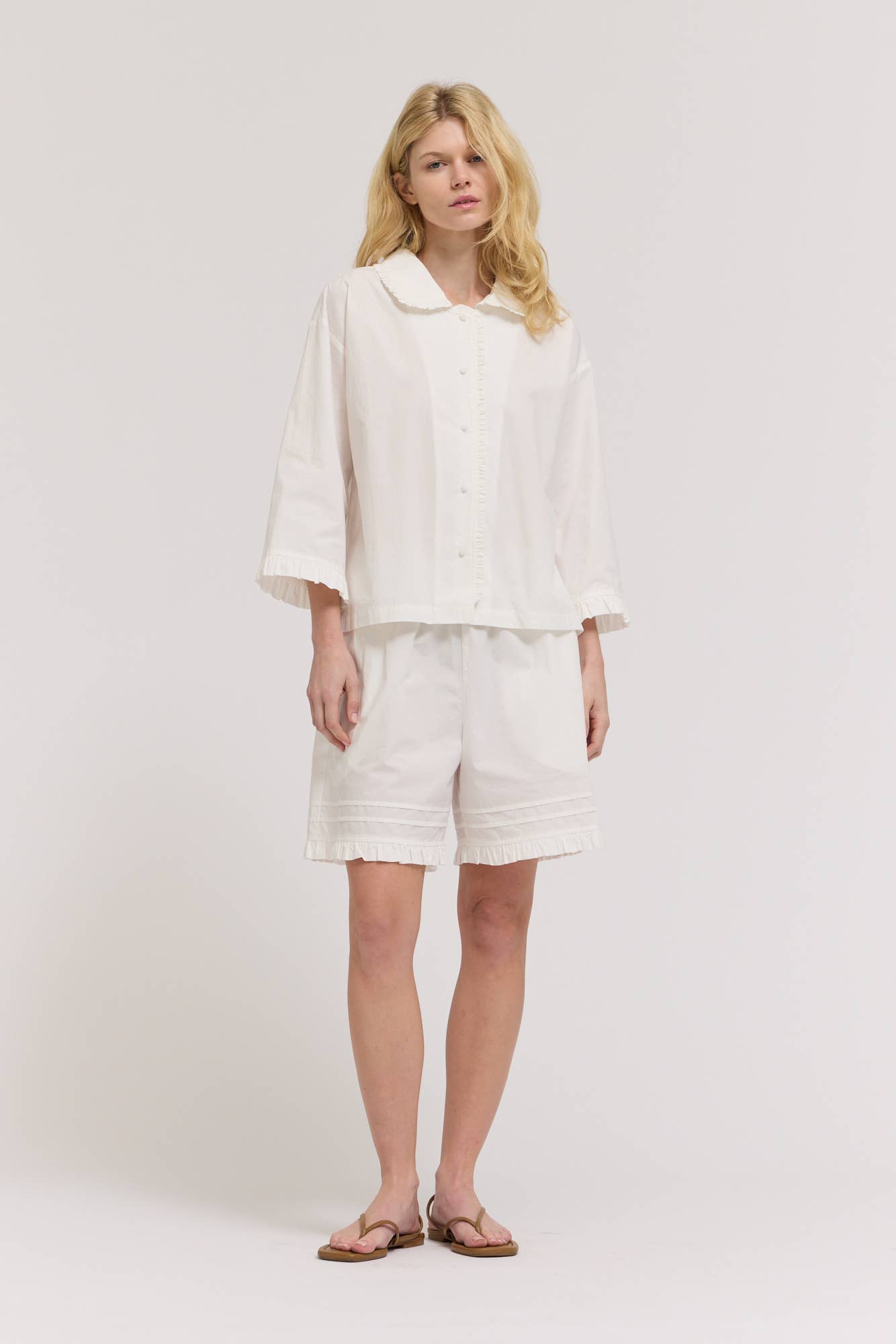 42150SC - CAMICIA CON MANICHE A PIEGHE RUFFE