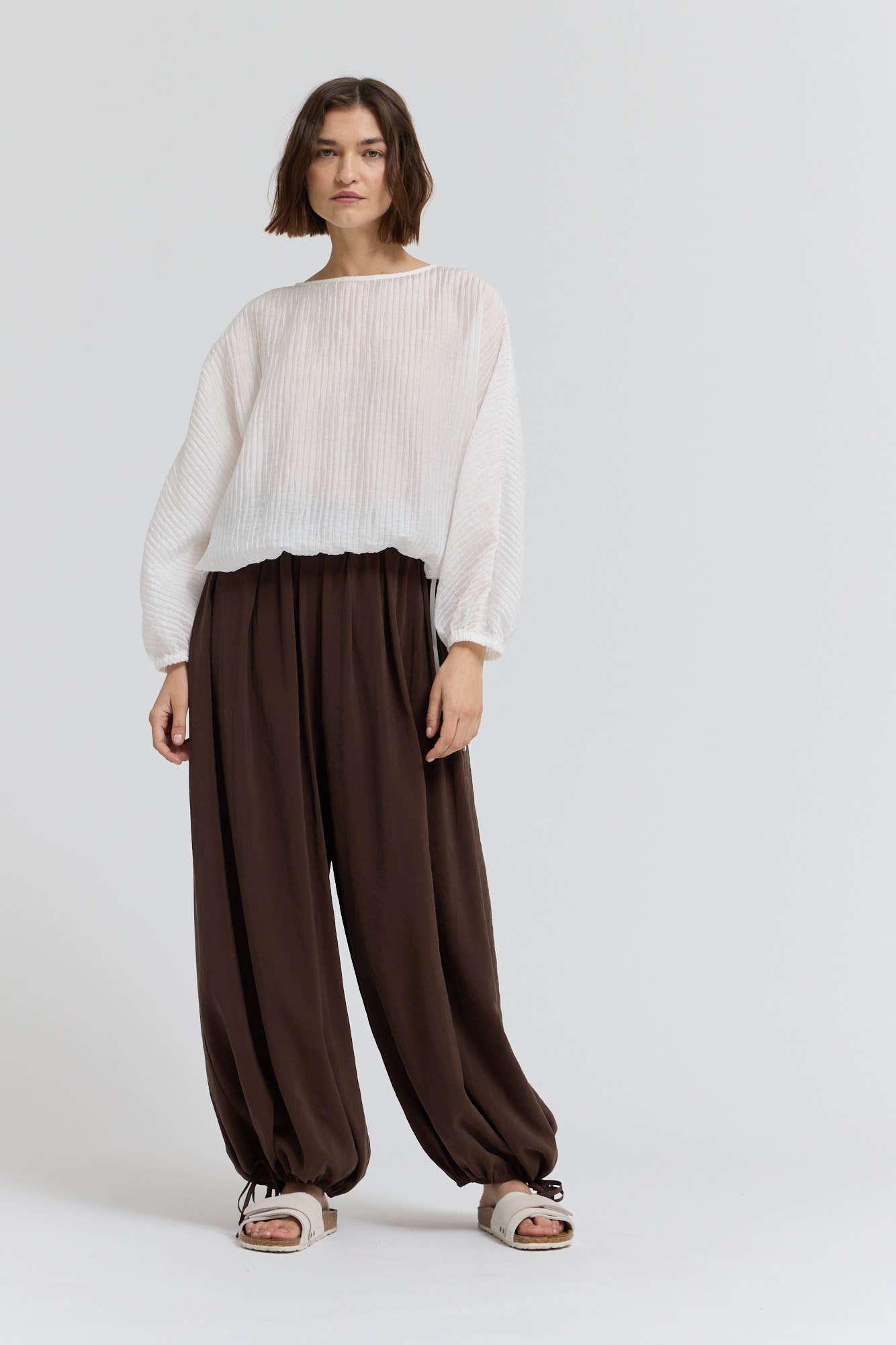 50959 - PANTALONI A BALLOON CON VITA PLISSETTATA