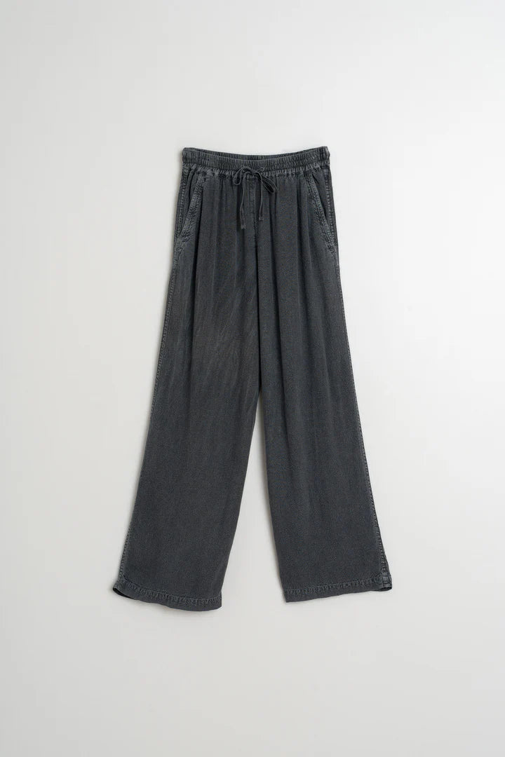 Maxi wide leg pants