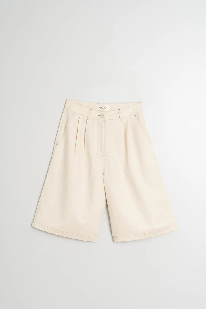Bermuda in gabardine misto lino