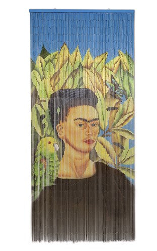 Tenda ombreggiante con fili in bamboo illustrata Frida Kahlo con pappagallo