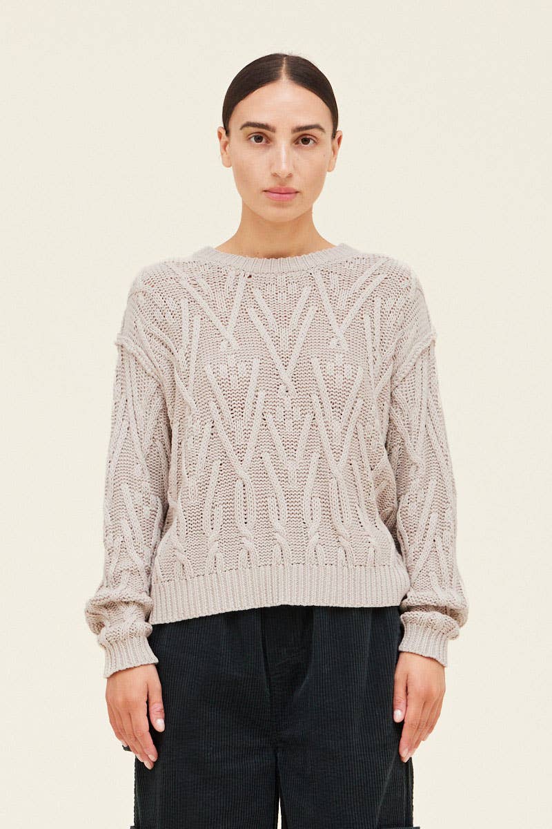 41445 - CABLE KNIT SWEATER